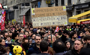 Une manifestation contre la réforme des retraites, le 17 décembre 2019 à Lyon.