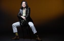 En six mois, « Mon vrai nom est Elisabeth » est devenu un livre phénomène