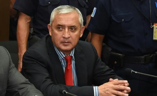 Le président démissionnaire guatémaltèque Otto Pérez au tribunal de Guatemala City, le 3 septembre 2015