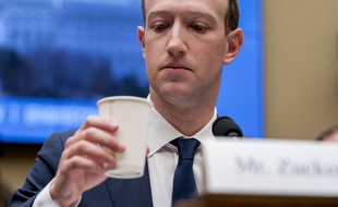 Mark Zuckerberg a répondu aux questions des membres de la Chambre des représentants le 11 avril 2018.