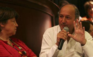 Martine Aubry et Laurent Fabius, à La Rochelle le 30 août 2008 durant l'université d'été du Parti socialiste.