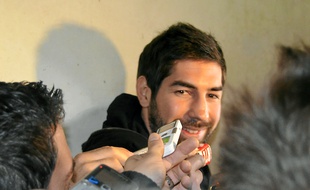 Nikola Karabatic, face aux journalistes, au tribunal, le 29 janvier.