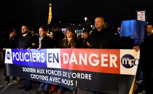 Maggy Biskupski (au centre) lors d'une manifestation en décembre 2016