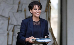 La ministre de l'Education Najat Vallaud-Belkacem à la sortie de l'Elysée le 20 mai 2015 à Paris