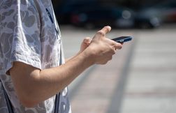 Il passe 540 appels malveillants à police secours et tombe dans son propre piège