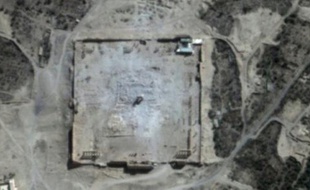 Image satellite fournie le 31 août 2015 par UNITAR-UNOSAT des ruines sur le site du temple de Bel à Palmyre en Syrie