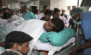 Un joueur de cricket sri-lankais blessé lors de l'attentat à Lahore au Pakistan le 3 mars 2009.