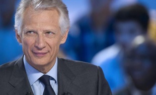 Dominique de Villepin, candidat à la présidentielle, s'est demandé mardi pourquoi il faudrait "passer par la case MoDem", puisque son champion a dit qu'il "se rallierait" à un candidat au second tour, ajoutant que lui-même ne prendrait pas ses électeurs "en otage".