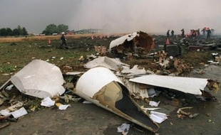 Le procès en appel du crash du Concorde, qui avait fait 113 morts il y a presque 12 ans près de Paris, s'ouvre jeudi après-midi à Versailles. Six prévenus, dont quatre avaient été relaxés en première instance, doivent être rejugés.