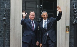 Le Premier ministre britannique, David Cameron (g), et le président américain, Barack Obama (d), à Londres le 22 avril 2016
