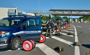 Quelque 200 gendarmes sont déployés autour du Lardin-Saint-Lazare