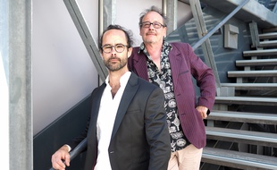 Cedric Herrou et Michel Toesca, le 18 mai 2018 au Palais des festivals de Cannes