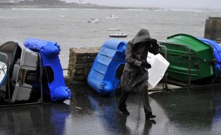 Après la tempête Petra mardi, une nouvelle tempête hivernale s'apprête à déferler jeudi et vendredi sur un large tiers nord-ouest du pays, où 36 départements sont en alerte orange, voire rouge comme le Finistère, menacé de crues.