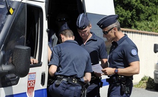Des policiers, illustration