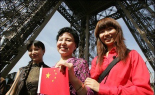 L'année 2006 devrait marquer un virage pour le secteur du tourisme après le marasme lié au 11-Septembre, et la Chine émerge comme un nouvel Eldorado au potentiel de croissance fulgurant.