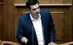 Le Premier ministre grec, Alexis Tsipras, informe les parlementaires grecs sur le cours des négociations, le 5 juin 2015.