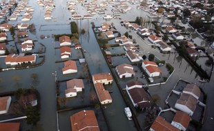 Vue aérienne d'un quartier de la Faute-sur-Mer, le 1er mars 2010, totalement inondé après le passage de la tempête Xynthia.
