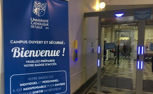 L'une des entrées de l'université Catholique de Lille