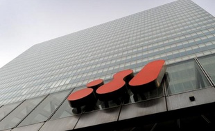 Les autorités américaines ont averti BHP-Billiton qu'il risquait des poursuites pour violation des lois anti-corruption, en raison de ses opérations de parrainage lors des Jeux olympiques de Pékin, a indiqué vendredi le géant anglo-australien