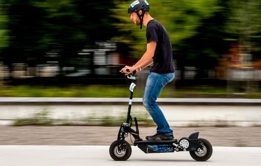 Les trottinettes électriques ne sont pas à ce jour définies dans le code de la route.