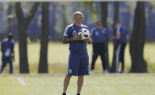 Jorge Sampaoli, le sélectionneur de l'Argentine, à l'entraînement à Kazan le 29 juin 2018.