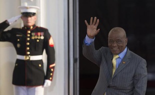 Le Premier ministre du Lesotho Tom Thabane à Washington lors d'un sommet des chefs d'Etat africains, le 5 août 2014