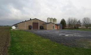 Le troisième bâtiment de l'élevage, de 1.000 m², doit voir sa surface doubler.