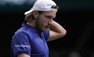 Lucas Pouille lors de son 8e de finale à Bercy contre Jack Sock, le 2 novembre 2017.