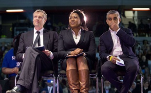 A gauche, Zack Goldsmith. A droite, Sadiq Khan.