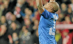 Vincent Enyeama, le gardien lillois, a arrêté un penalty du Stéphanois Gradel.