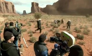 Johnny Depp tombe de sa monture sur le tournage du film «The Lone Ranger».