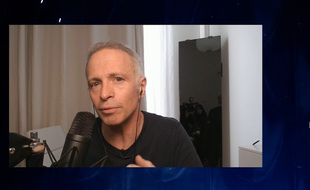 Samuel Etienne en stream sur Twitch le 11 mars 2021.