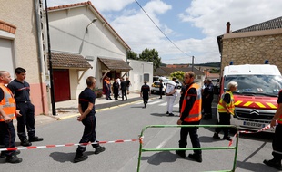 Un TER en provenance d'Epernay a percuté une voiture au passage a niveau d'Avenay-Val-d'Or, près de Reims, le 15 juillet 2019.