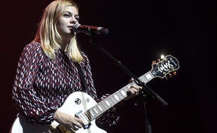 Louane décalera son concert prévu dimanche à 19h au festival Jazz à Vienne pour permettre aux spectateurs de voir la finale de Coupe du Monde entre la France et la Croatie.