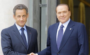 Nicolas Sarkozy et Silvio Berlusconi en 2011.