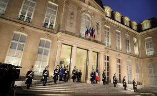 Le palais de l'Elysée lance sa gamme de produit dérivés.