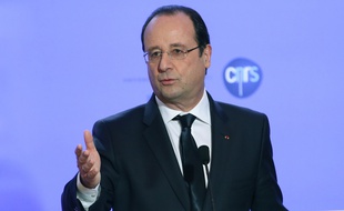 François Hollande lors d'une visite a l'Institut de science et d'ingénierie supramoléculaires (ISIS) de Strasbourg, le 30 janvier 2014.