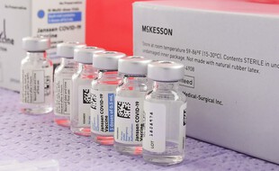 Le vaccin Janssen est étudié à nouveau en Europe en raison de soupçon de thromboses