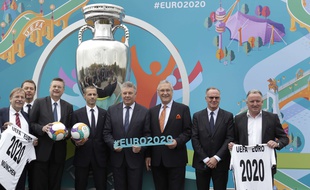 Les dirigeants européens ont présenté les villes hôtes de l'Euro 2020 de football, le 7 décembre 2017 à Munich.