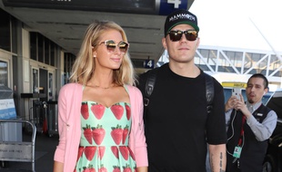 Paris Hilton accompagnée de son fiancé, Chris Zylka.
