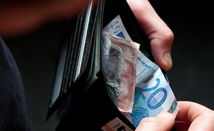 Marseille le 12 mars 2012 - Illustration sur l'euro