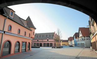 Le centre, qui ouvrira le 25 avril prochain, abritera 107 boutiques et restos d'ici à la fin 2013.