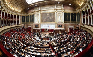 Le Parlement a adopté définitivement jeudi par un ultime vote de l'Assemblée nationale le projet de budget 2014, où l'essentiel de l'effort pour réduire le déficit porte sur les dépenses a martelé le gouvernement.