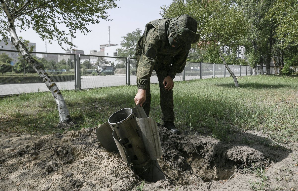 Guerre en Ukraine : Kiev dit avoir frappé une base russe près de la centrale nucléaire de Zaporojie