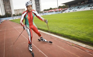 Le skieur marocain Samir Azzimani, le 1er octobre 2013 au stade Yves Dumanoir.