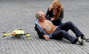 Le drone ambulance, présenté à Delft, aux Pays-Bas, le 28 octobre 2014.