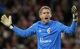 Mickaël Landreau pendant Lille-Bate Borisov, le 19 septembre 2012 au Grand Stade du Losc.