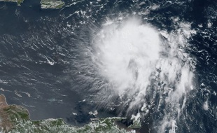 Vue satellite de la tempête tropicale Dorian.