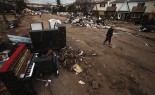 Les ravages de l'ouragan Sandy sur Staten Island (Etats-Unis), le 1er novembre 2012.
