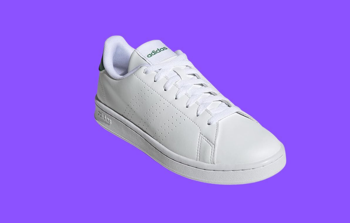 Ces legendaires baskets blanches Adidas sont a moins de 60 euros